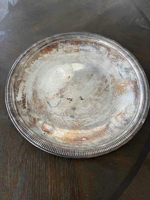 Vintage Reed & Barton Silver Plated Round Serving Platter 16 In USA Nice Cond