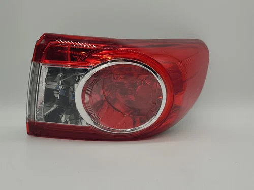 Imperfect Rear Tail Light Assembly for 2011-13 Toyota Corolla Pass. Right Side