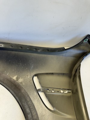 Original BMW 4er M4 F82 F83 Mudguard Side Panel Right 8066918 for 
