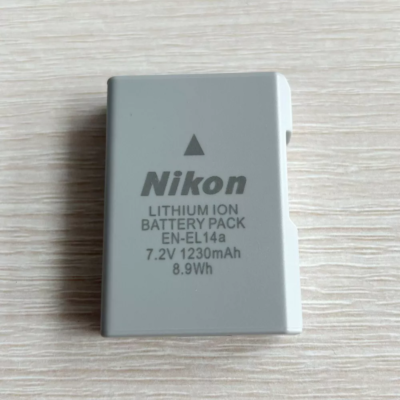 Batteria SK Per Nikon EN-EL14/EN-EL14A – 1100 MAh 7.4V – Compatibile D3100, D3300, D3400, D3500, D5100, D5600, Coolpix P7000