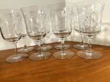 Vintage Tiffin-Franciscan  Etched Floral with Swag Drop  Set of 8 Excellent