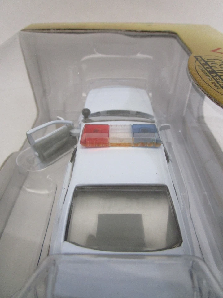 Gearbox Chevy Impala Diecast 1:43 Scale Mohegan Tribe Police Department - Image 3 of 4