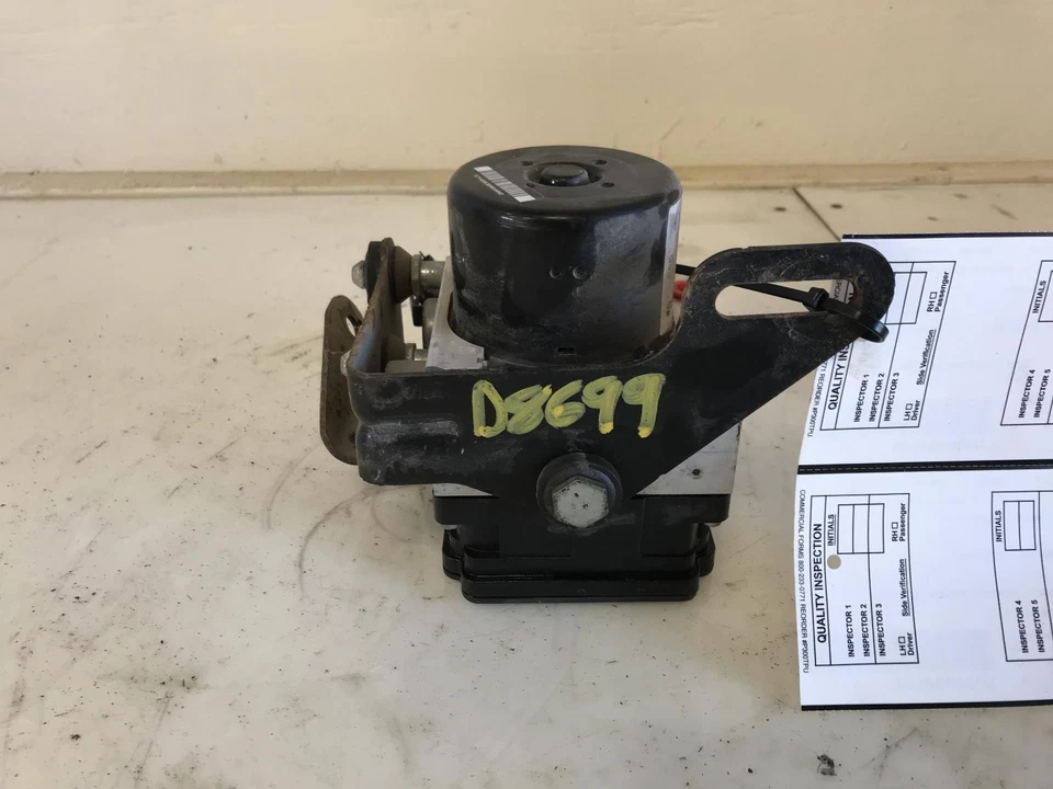 Used ABS Pump and Motor Assembly fits: 2009 Jeep Grand cherokee Grade A - Image 3 of 4