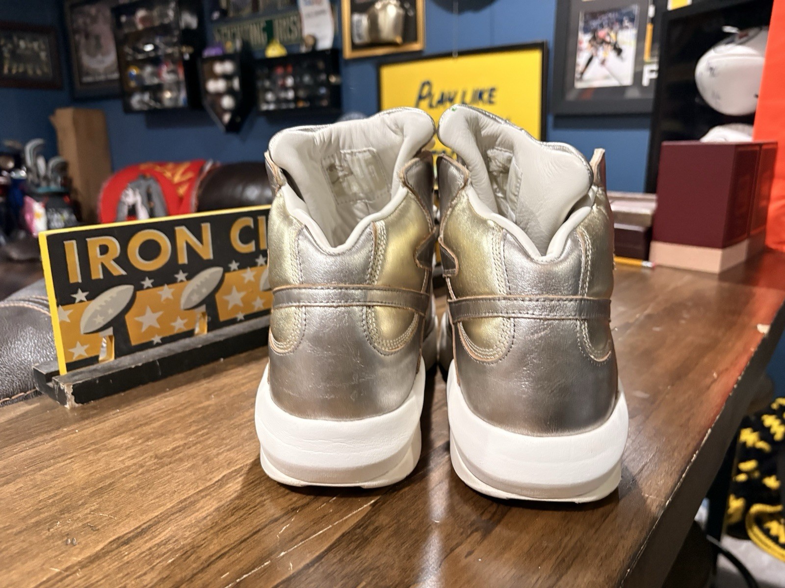 Reebok The Pump Shaq Silver Men’s Basketball Shoes thumbnail 5