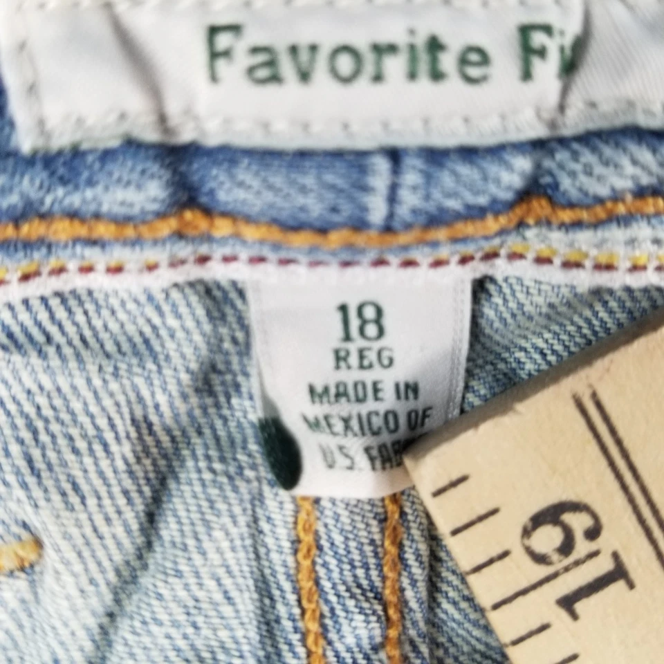 L.L Bean Jeans Womens Sz 18R VTG Favorite Fit Light Wash 98%Cotton Normcore Nice - Image 3 of 4