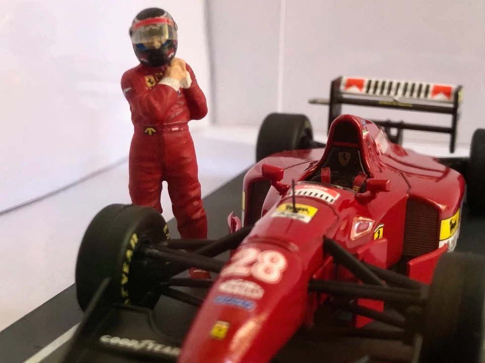 F1 1/43 Hot Wheels Elite Ferrari 412T1 N°28 G.Berger 1st Germany GP 1994 - Immagine 4 di 4