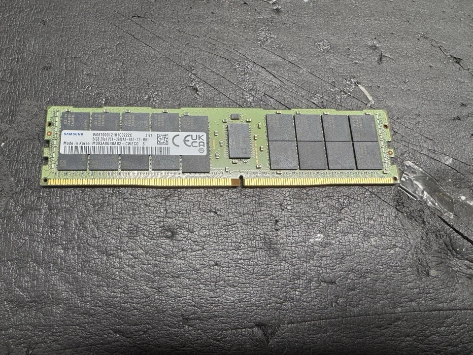 M393A8G40AB2-CWE Samsung 64GB PC4-25600 DDR4-3200MHz ECC 2Rx4 Memory - Image 2 of 4