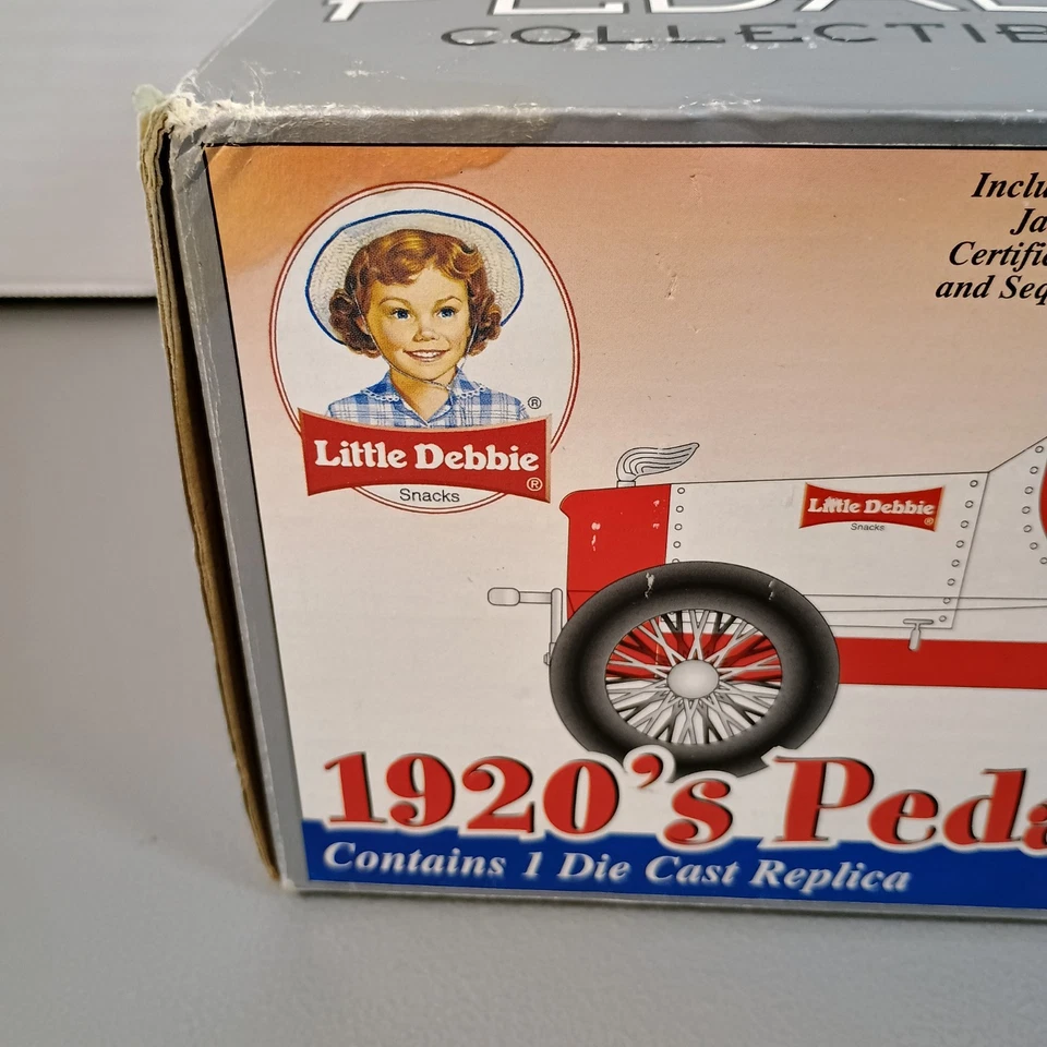 1920's Pedal Racer Coin Bank Red White 1/6 Scale Diecast Little Debbie 1 of 2500 - Image 3 of 4