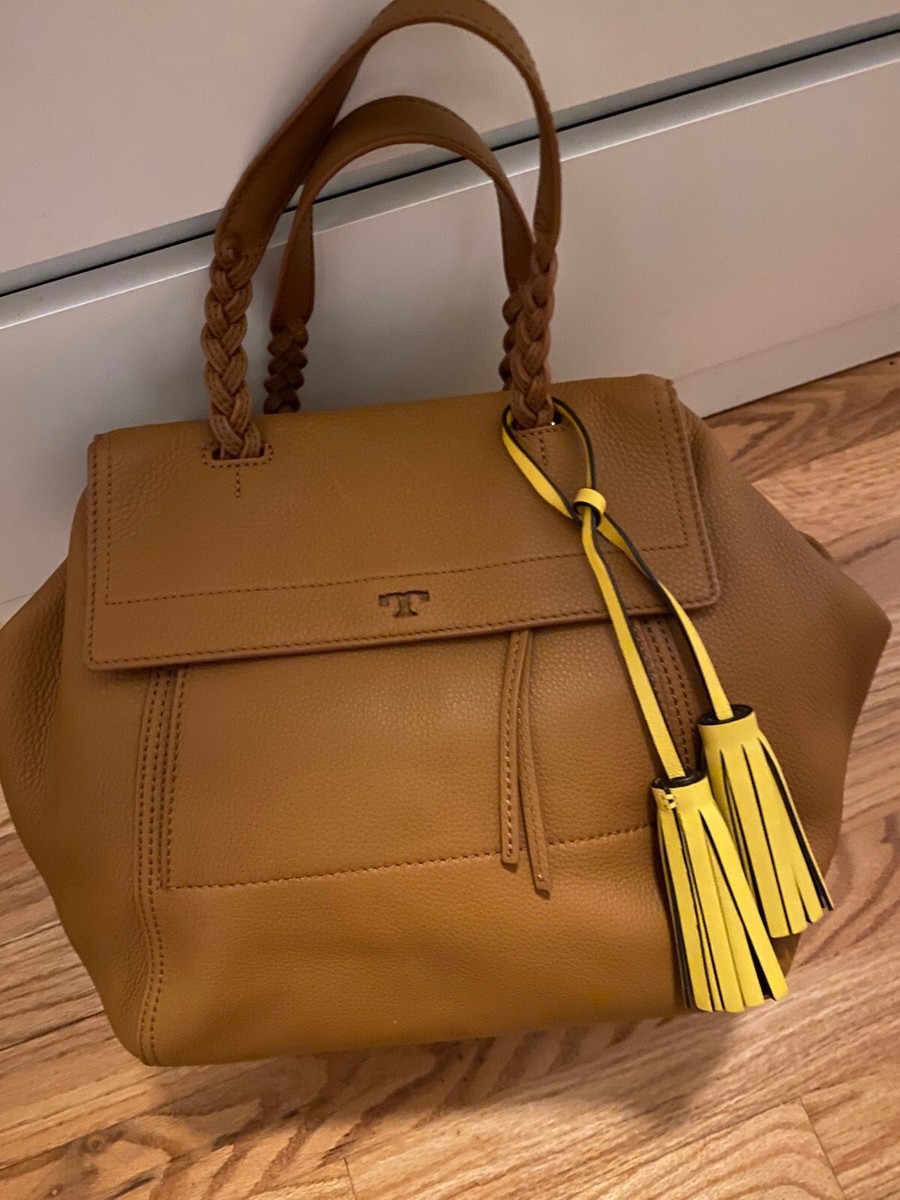 a Tory Burch Half Moon satchel in brown leather. Tory burch patent half moon satchel Like new | Mercari main image 2