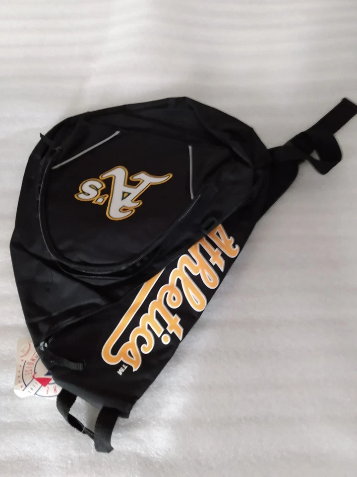 A's бейсбольная команда черный рюкзак 40L с белыми и золотыми буквами мягкие ремни - Изображение 3 из 4