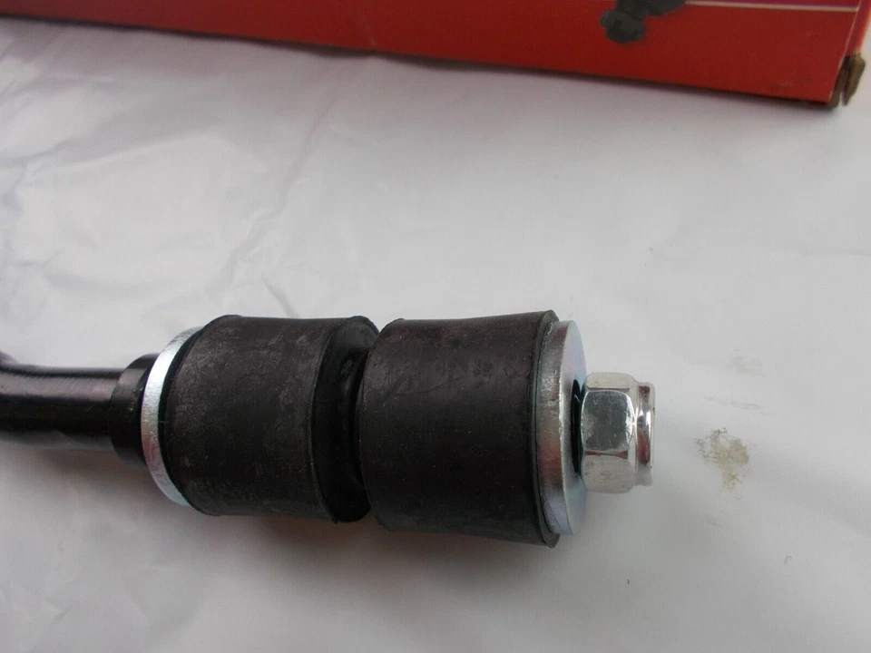 Barra estabilizadora de suspensión eslabón delantero Carquest se adapta; Ford Econoline Foto 3 de 4