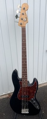 Fender 60 s Jazz Bass, (JB62-75US), Black, Upgraded, Mods A able.  