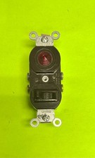 Leviton 5226 COMBINATION SP Toggle Switch & P...