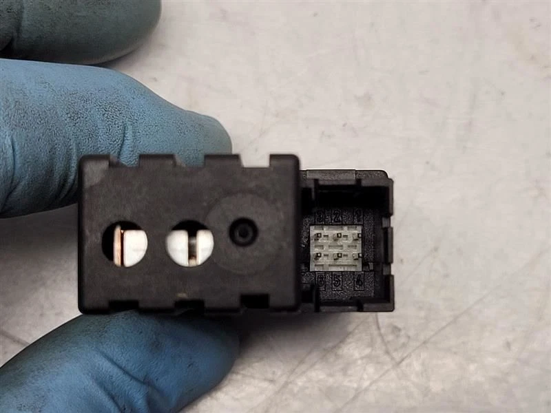 BMW 740i 1997 conductor delantero izquierdo interruptor asiento térmico *negro* Foto 4 de 4