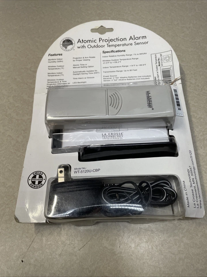 New La Crosse Technology Atomic Projection Alarm Clock Weather WT-5120U - Image 2 of 2