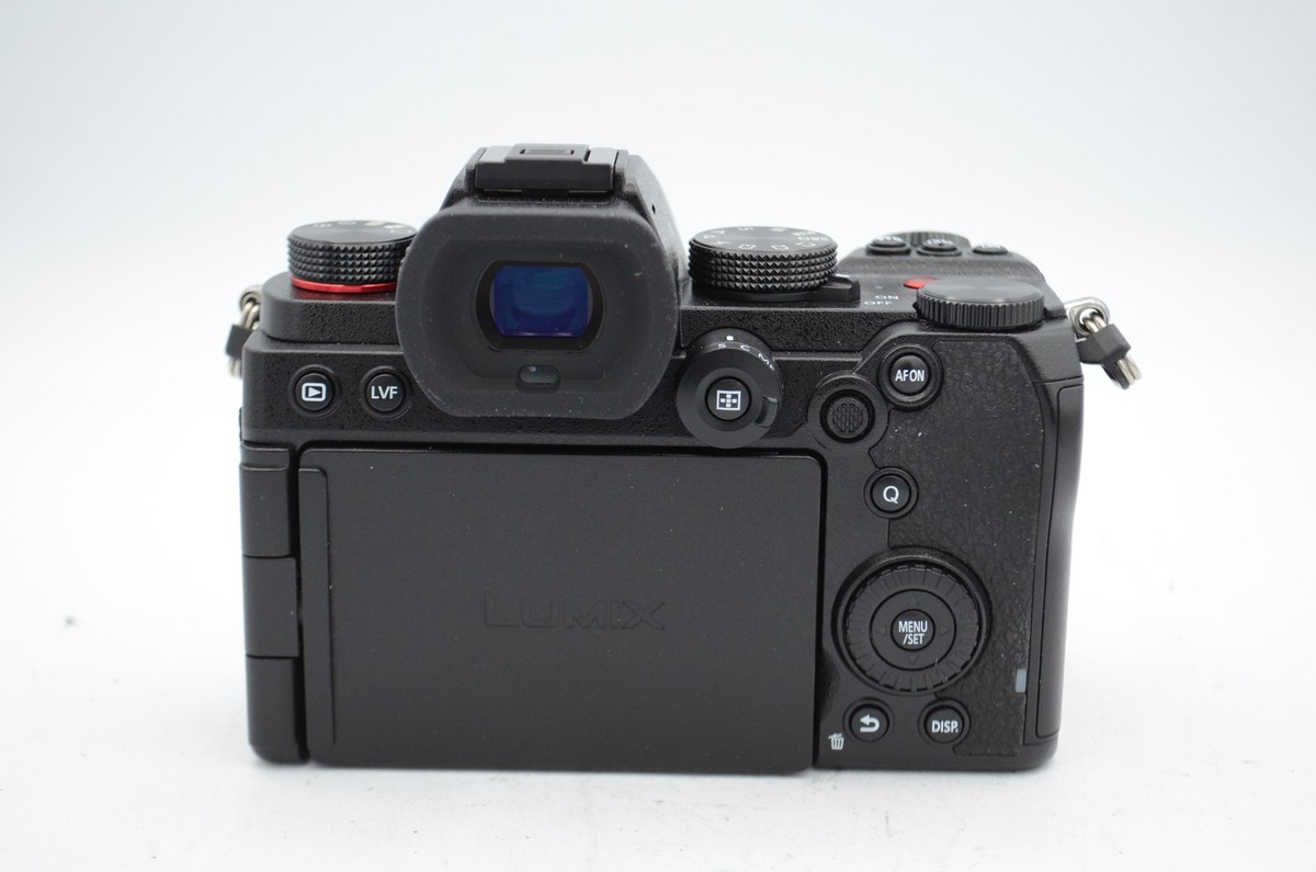 PANASONIC LUMIX 