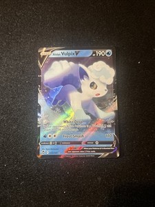Alolan Vulpix V 033/195 Silver Tempest SWSH Ultra Rare Holo 2022 Pokemon Card NM