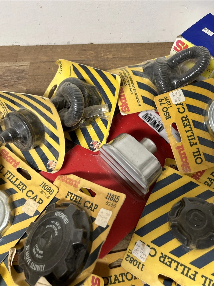 Llenadora de aceite tipo OEM 30 STANT - Tapa del radiador de aire - Lote genuino de repuesto OE (A) Foto 3 de 4