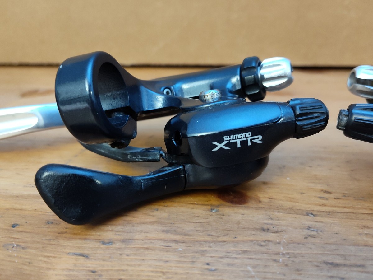 Shimano XTR m900 Shifters 3x8 speed | eBay