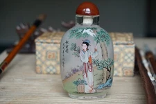 Beautiful Rare Artist Signed Crystal Inside Hand Painted Snuff Bottle Figure