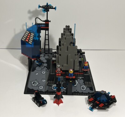 LEGO Space: Lunar Launch Site (6959) 100% Complete Retired 1994