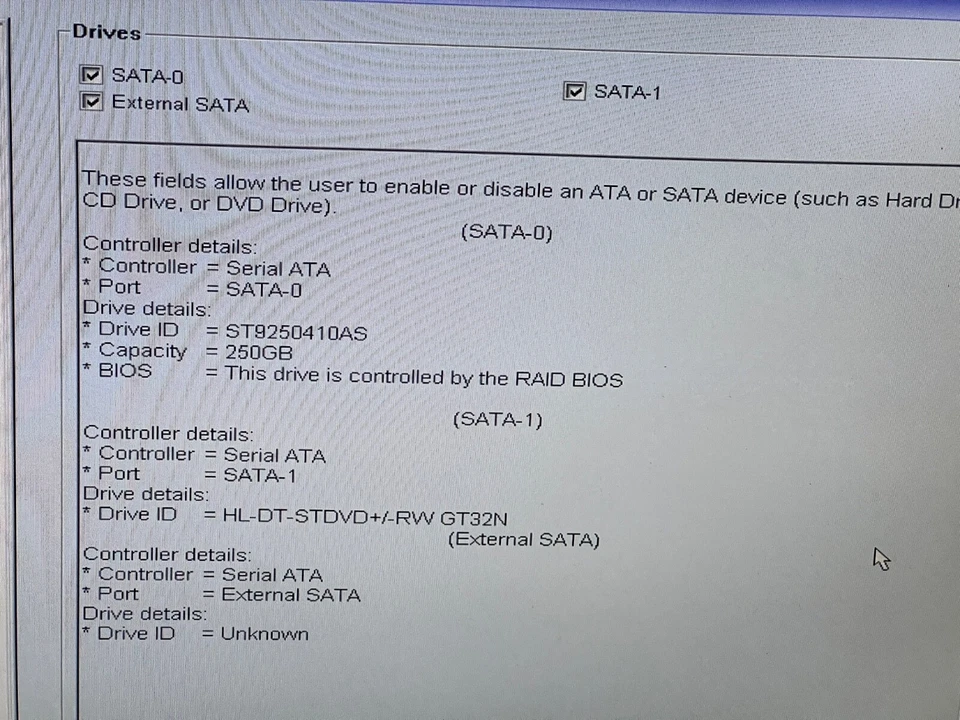 DELL Optiplex 780 SFF Pentium Dual-Core 3.0GHz 4GB RAM 250GB HDD DVDRW - NO OS - Image 3 of 4