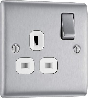 BG NEXUS Metall NBS21W STAHL GEBÜRSTET Einzelstecker Steckdose 1 Gang satiniert weiß silber