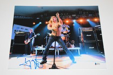 THE STOOGES SINGER IGGY POP SIGNED AUTHENTIC 11X14 PHOTO PROOF BECKETT BAS COA