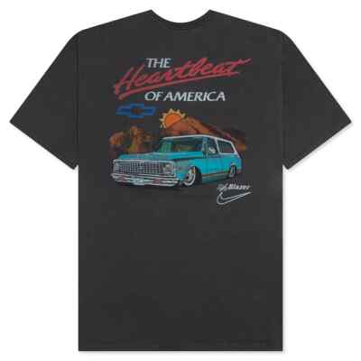 日本未発売 Nike x Devin Booker Chevy Tシャツ Devin Booker x Chevy Apparel Collection Release Date. Nike SNKRS