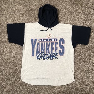 yankees short sleeve hoodie