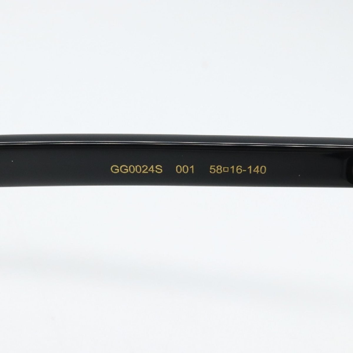 Gucci Black Plastic Rectangular Sunglasses Gold B… - image 5