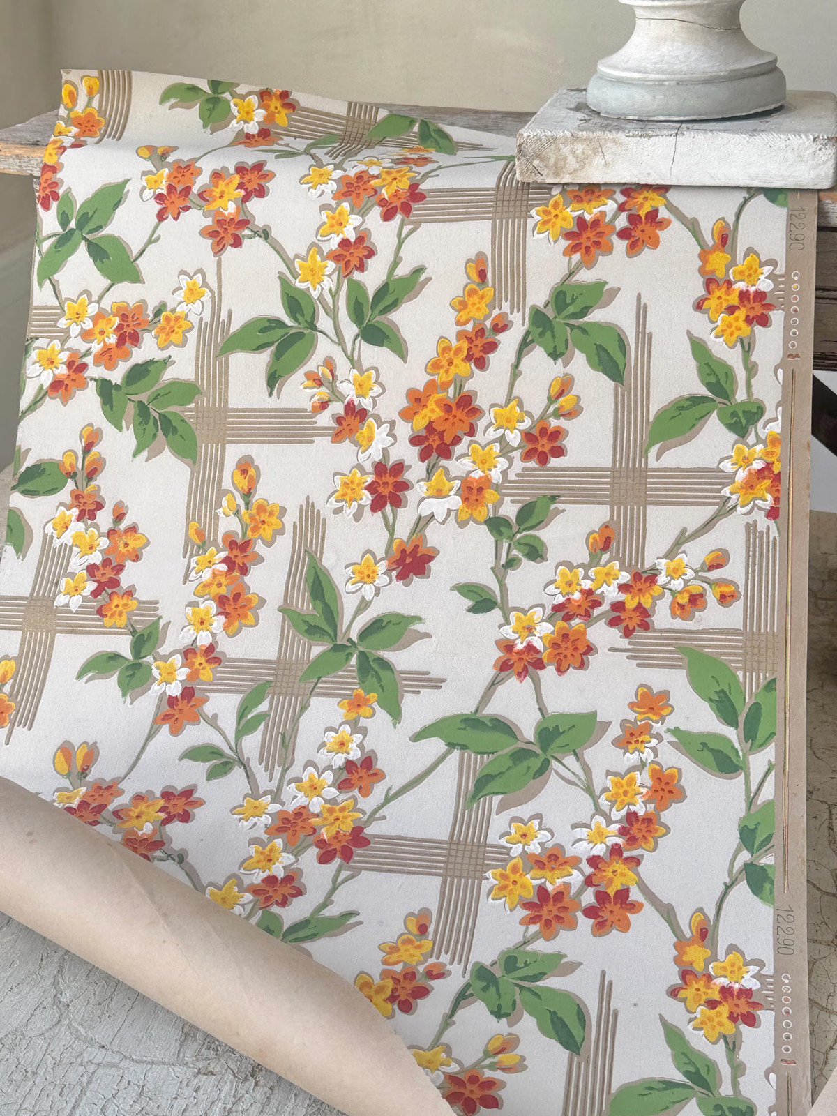 29 inches French Wallpaper 1920’s Floral Trellis Orange Cottage Garden Decor Wa