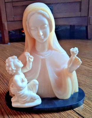 Vintage 8'' MARY & CHILD Alabaster & Resin Statue by Gino Ruggeri Bianchi Italy