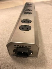 Oyaide MTS-6 II Electric High-end 6-Outlet PowerStrip, Successor model of MTS-6