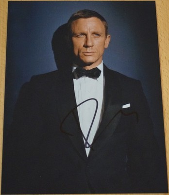 Daniel Craig Autogramm als 007 James Bond mit COA von B'BC