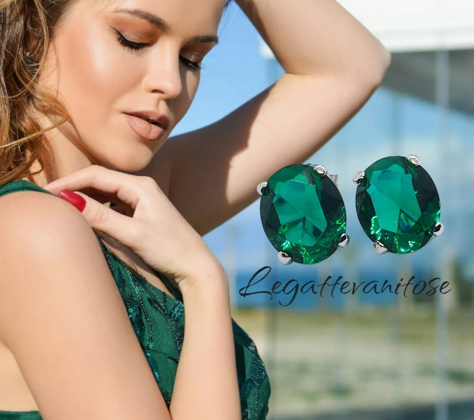 Orecchini Donna in Argento 925  con  ZIRCONE VERDE SMERALDO. orecchini a lobo - Immagine 2 di 4