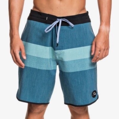 Quicksilver Vista Board Shorts Men's 29 Dry Flight 4 Way Stretch 9  Blue EUC