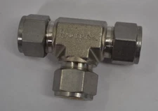 Swagelok Stainless Steel 3/8" T Fitting Device Pneumatic Accessory Valve
