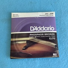 D'Addario EJ70 Mandolin Strings Phosphor Bronze Medium/Light 11-38 NOS
