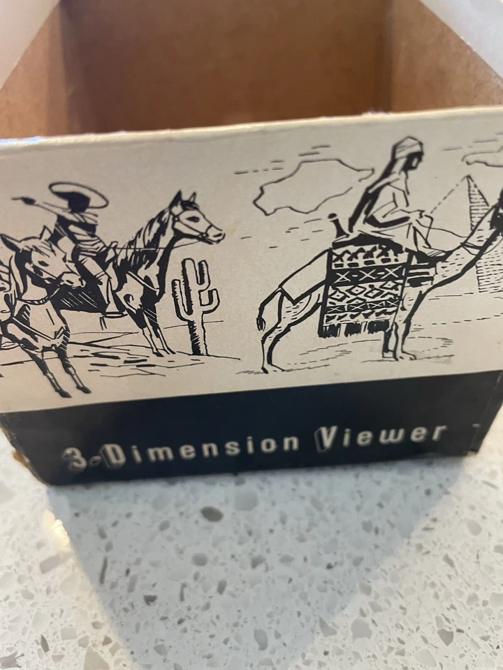 VINTAGE View Master 3D Viewer With 9 Reels - Image 4 of 4