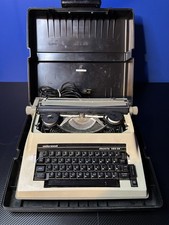 Underwood Electric Typewriter Model 565 CR FOR PARTS OR REPAIR ONLY thumbnail