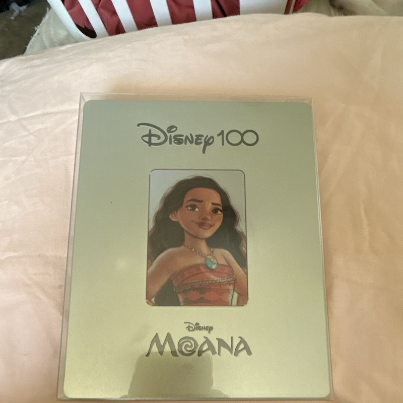 Disney 100 Moana Trading Card Tin Case, Silver Metal - Disney Manufacturer