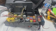 10-2013 MERCEDES SPRINTER 3500 FRONT SAM CONTROL UNIT FUSE BOX MODULE BLOCK OEM