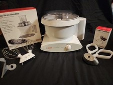 Bosch Universal 6.5 Quart Plus Mixer da appoggio 800W macchina da cucina + trituratore grande