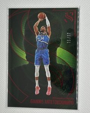 2024-25 Panini Silhouette Giannis Antetokounmpo #’d /17 - Milwaukee Bucks