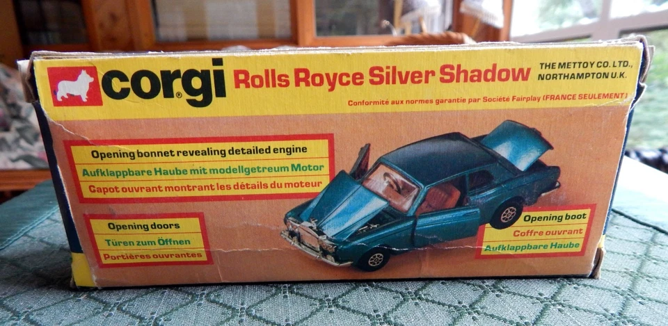 corgi 280 Diecast Rolls Royce Silver Shadow Gold Bumpers Wheels Grill Boxed - Image 2 of 4