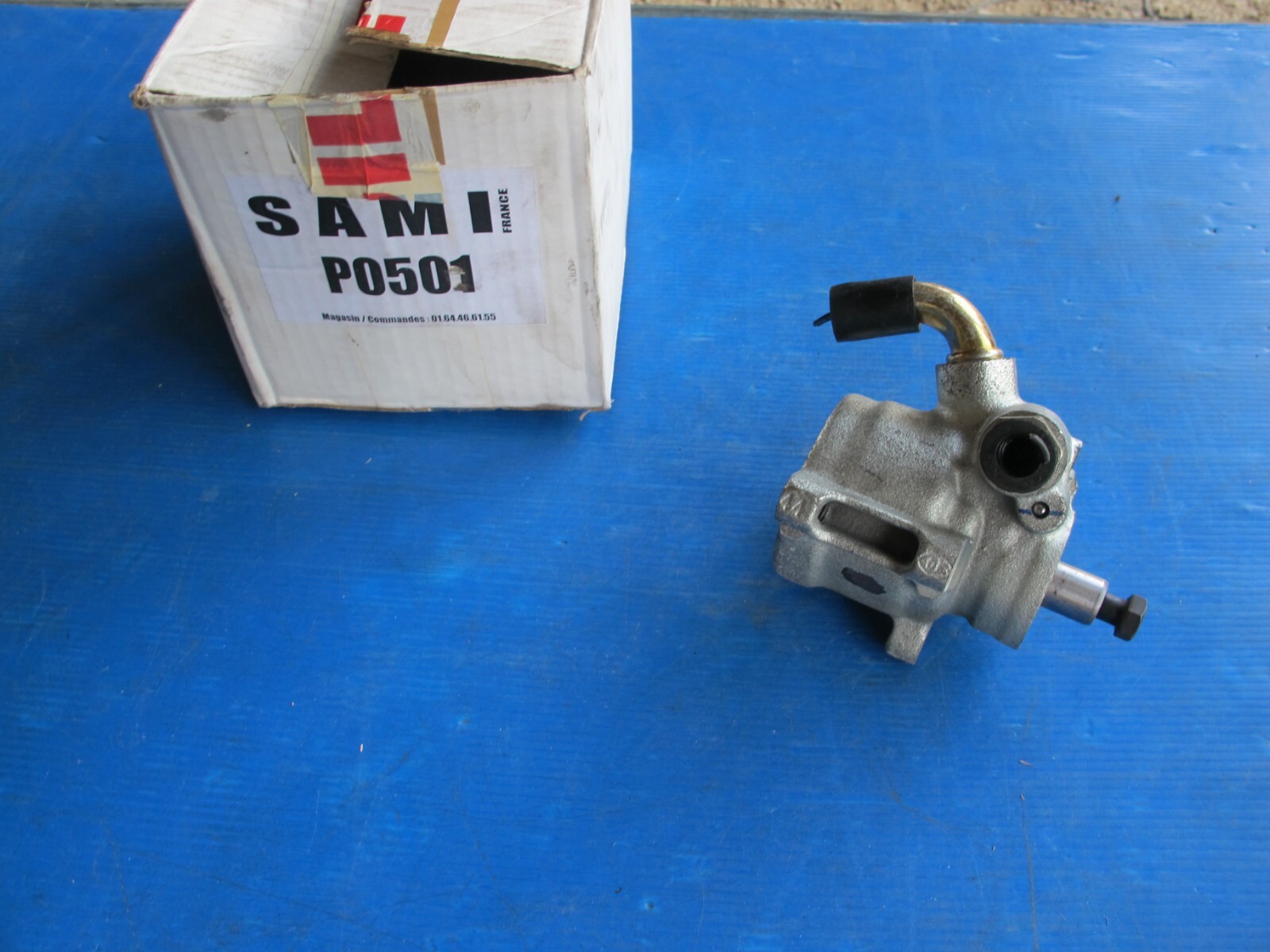 Pompe de direction assistée contre les bruits de braquage Saxo 106