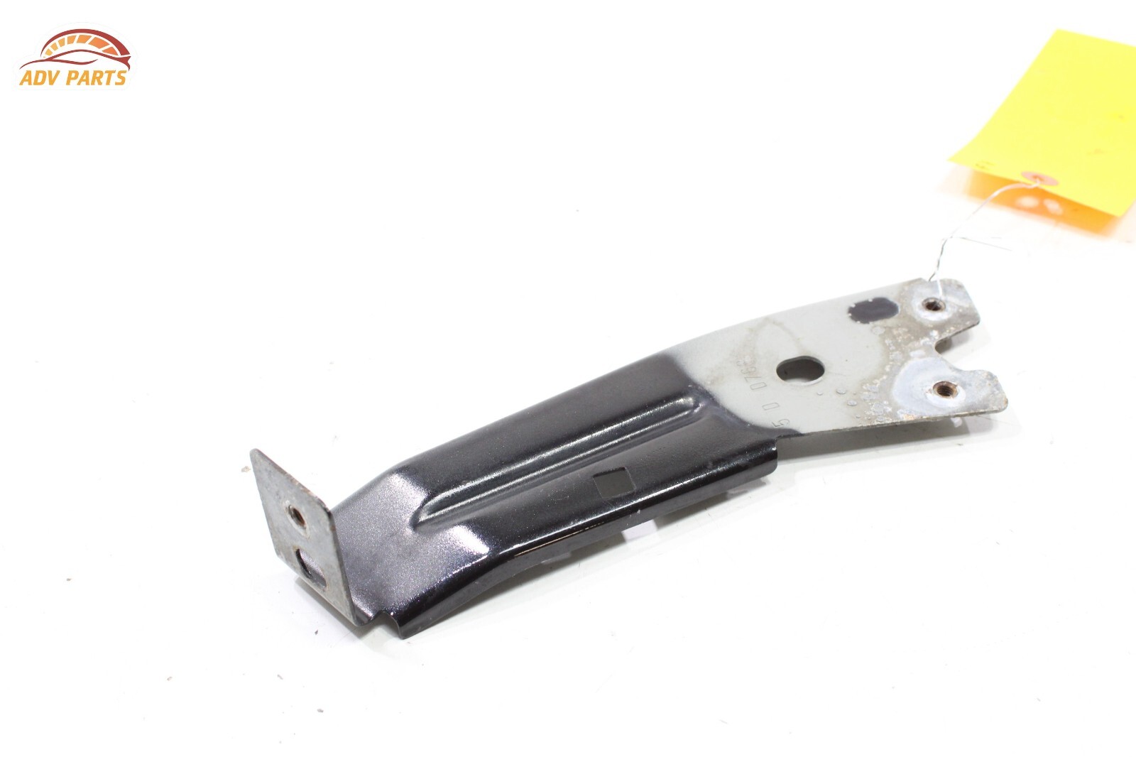 Maserati Ghibli S Q4 2014-2024 Front Right Side mounting bracket
