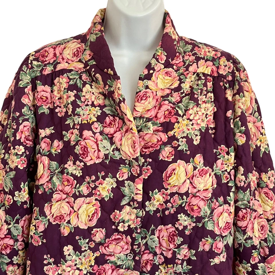 Abrigo largo acolchado vintage Miss Elaine floral a presión M Grandmacore Foto 4 de 4