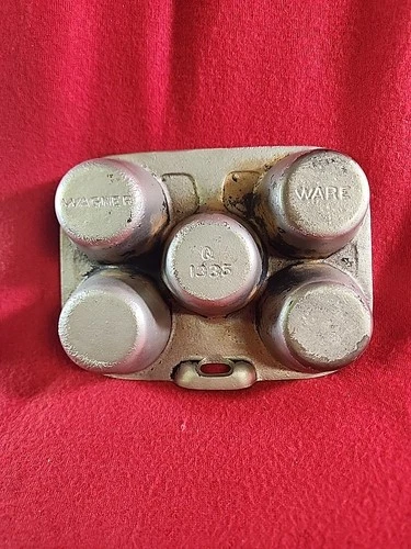 Vintage Wagner Ware Q 1335  Nickel Plated Cast Iron 5 Muffin Pan